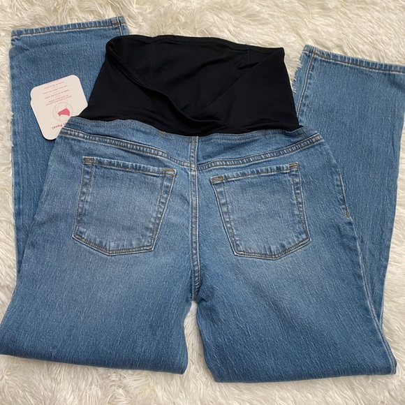 🆓[ingrid & isabel]maternity high-rise straight jean - Picture 5 of 6